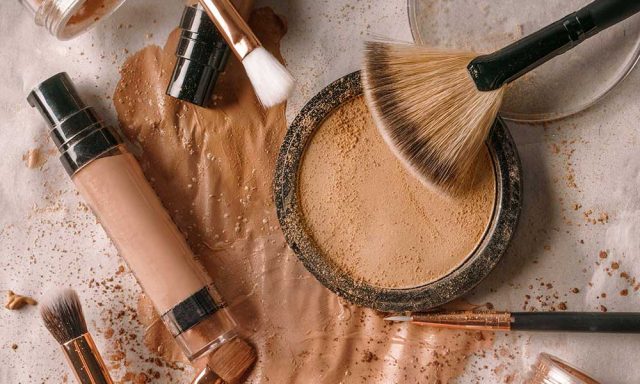 daftar merek makeup kosmetik milik punya artis selebriti indonesia terkenal populer berkualitas beli di mana online shop