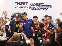 Pembalap tim Monster Energy Yamaha MotoGP Valentino Rossi dan Maverick Vinales menemui penggemarnya di Indonesia
