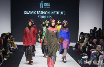 Islamic Fashion Institute (IFI) merupakan sekolah yang mengajarkan siswanya untuk menjadi desainer busana modest