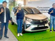 Astra Daihatsu Sigra rilis peluncuran mobil brand merek spesifikasi harga terbaru